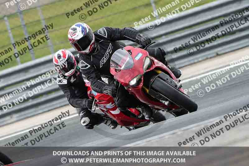 cadwell no limits trackday;cadwell park;cadwell park photographs;cadwell trackday photographs;enduro digital images;event digital images;eventdigitalimages;navarra;no limits trackdays;peter wileman photography;racing digital images;trackday digital images;trackday photos